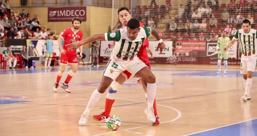 la-insistencia-le-vale-al-cordoba-futsal-para-firmar-un-valioso-empate-contra-el-jimbee-cartagena