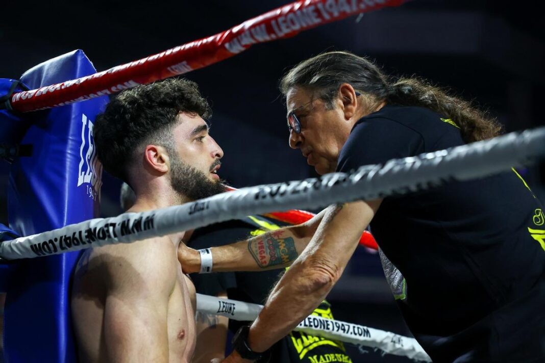 jose-luis-navarro-jr.-derrota-al-italiano-valentino-y-conquista-el-titulo-ibf-mediterraneo