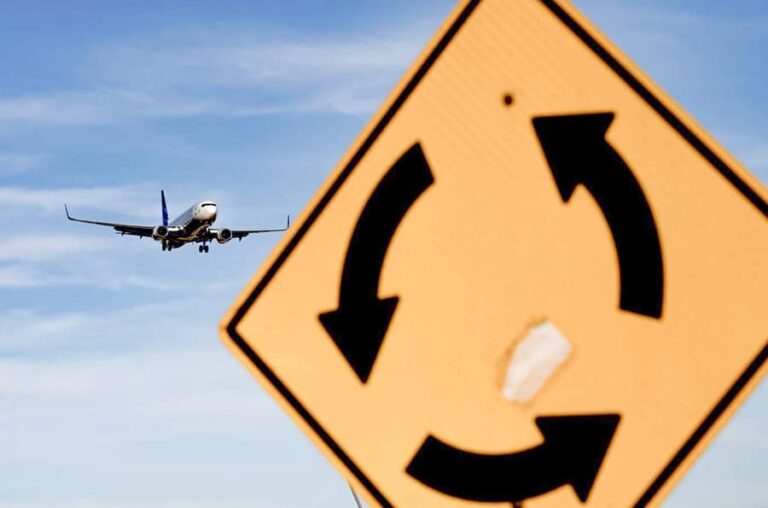 Los aeronáuticos suspendieron el paro de hoy