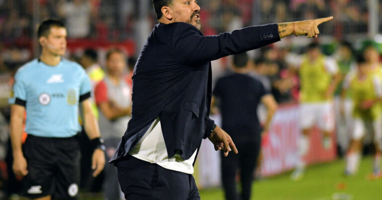 Unión vs Newell’s, por el Torneo Apertura: minuto a minuto, en directo