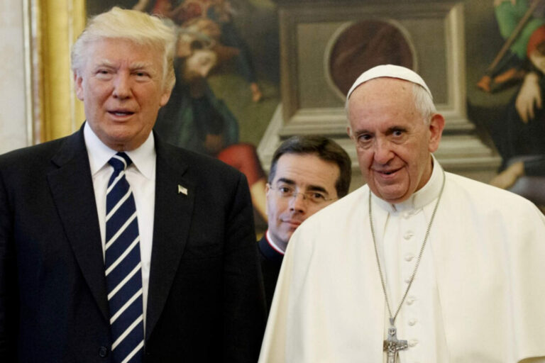 El gran gesto del presidente Donald Trump frente a la muerte del Papa Francisco.