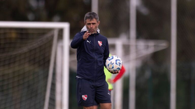 El probable 11 de Julio Vaccari para que Independiente visite a Guaraní por la Sudamericana