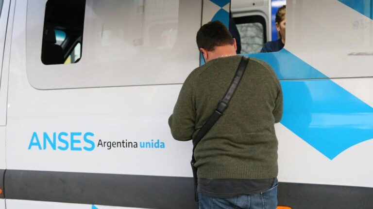 ANSES: la manera de acceder a hasta $310.000 en junio 2025