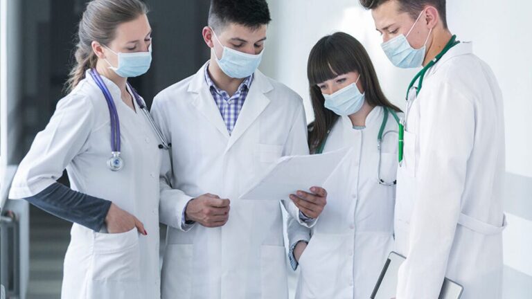 El Ministerio de Salud actualizó el reglamento de residencias médicas