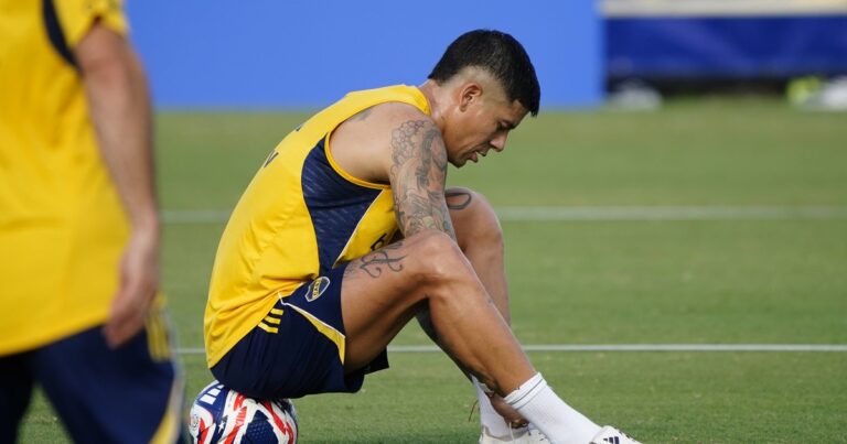 Por qué Marcos Rojo se fue de la práctica de Boca