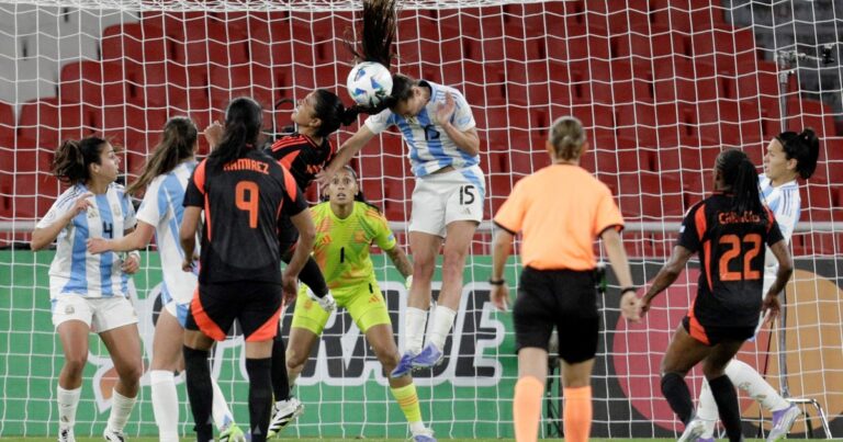 Se acabó el sueño del fútbol femenino en la Copa América: Argentina cayó por penales en semis frente a Colombia y jugará por el tercer puesto