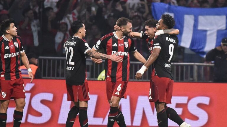 River la hizo fácil y completó todos los cupos de los octavos de la Copa Argentina