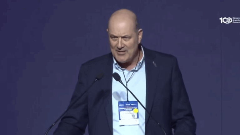 El tenso cruce entre Federico Sturzenegger y el titular de la CAC: «La casta se defiende con uñas y dientes»