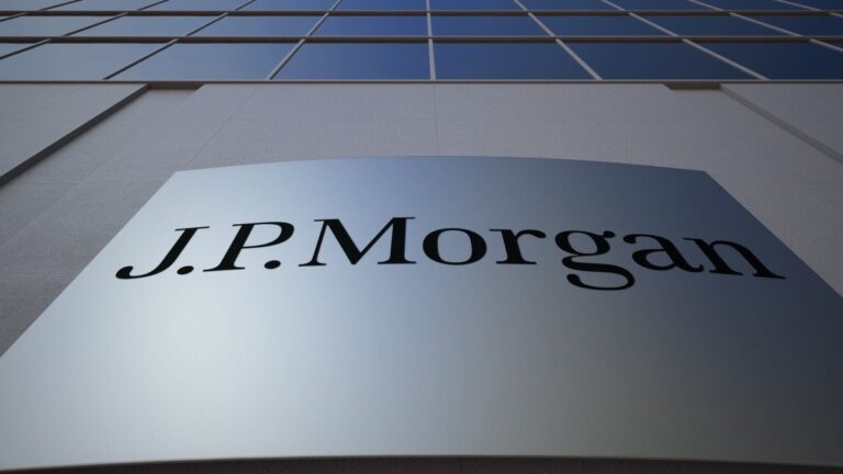 El J.P. Morgan redujo su proyección del crecimiento de la Argentina en 2025