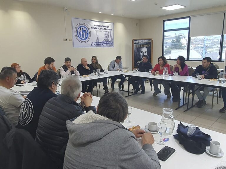 La CGT Ushuaia adhiere a la marcha universitaria